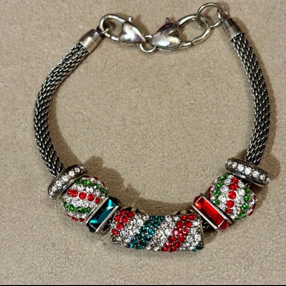 🎄2 Brighton Squared spacers Red & green crystal for Christmas Thin bead Retired - Picture 4 of 6